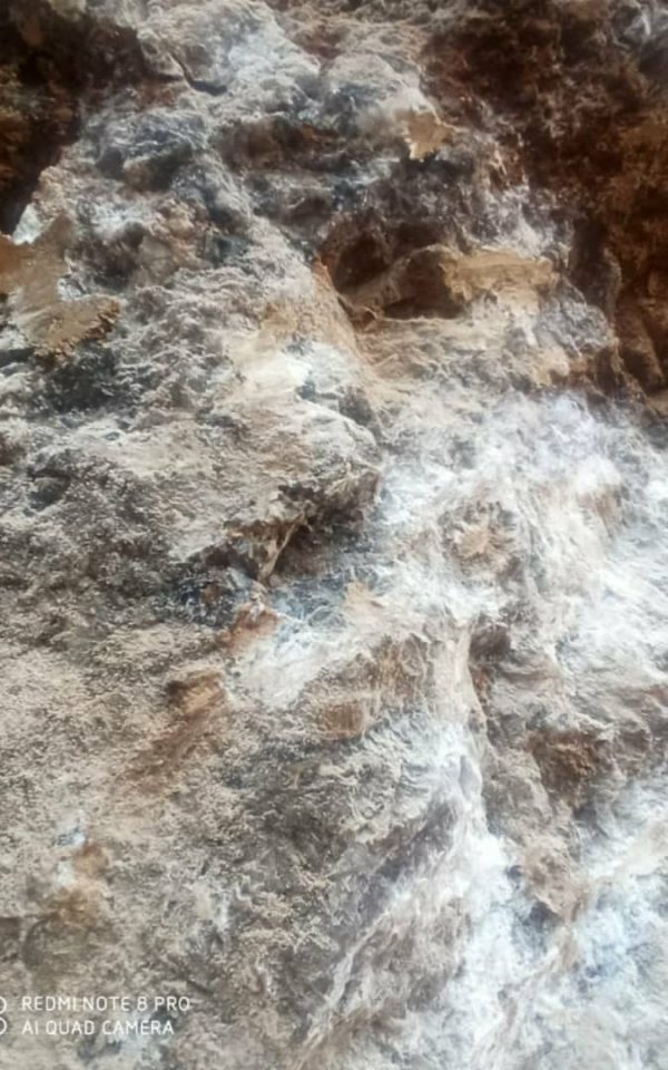 استخراج و فروش سنگ فلورین ، کک ، خاک کک و زغال سنگ