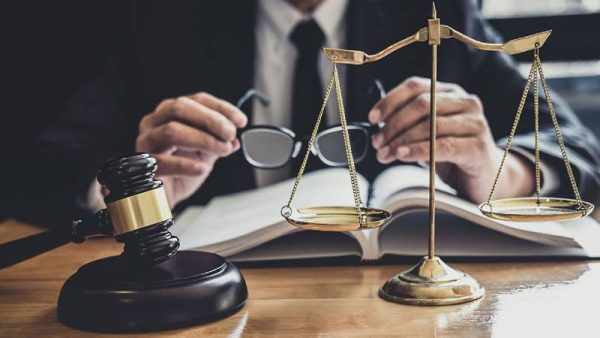 بهترین موسسه حقوقی پیشگامان در تهران